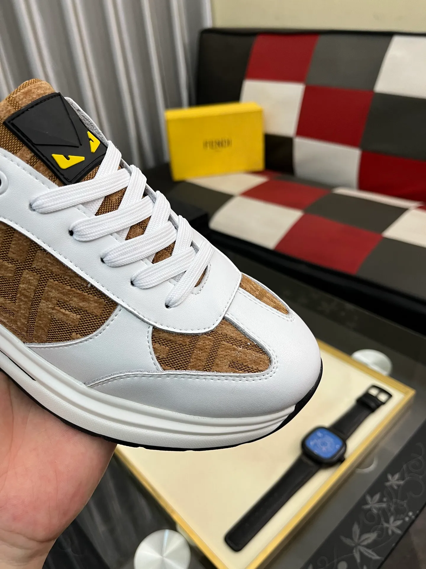 Men's Men's Shoes💰438⌚️⌚️[Fendi] Fendi's latest casual shoes for men! Available at counters simultaneously! A one-to-one replica of the original. All imported official website one-to-one cowhide fabric. The interior is made of top-grade sheepskin, and the original factory-supplied rubber outsole is used. Leading new fashion concepts. Matching code: 38-44. 2️⃣ colors available